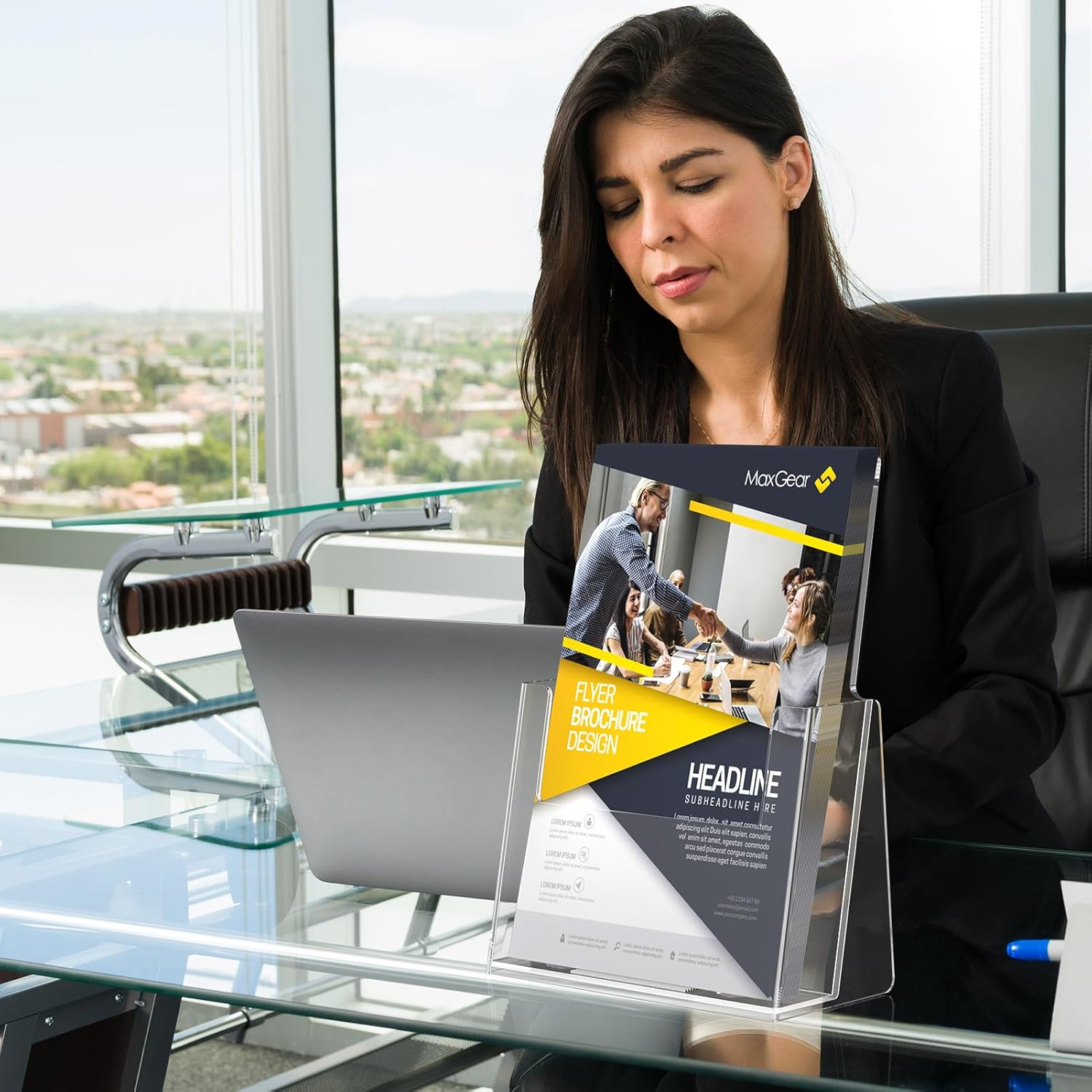 MaxGear Acrylic Brochure Holder 6 x 9 Inches, Clear Plastic Countertop Literature Holders, Bi-fold Flyer Display Stand for Pamphlets, Booklets, Magazines, Menus, Multi Purpose Organizer, 2 Pack